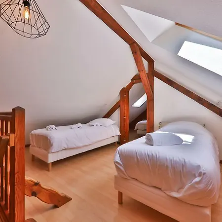 Le Du Tanet Sauna Terrasse En Alsace * Soultzeren