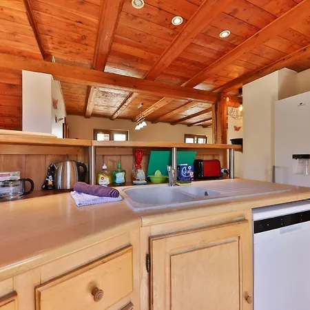 Le Du Tanet Sauna Terrasse En Alsace シャレー Soultzeren