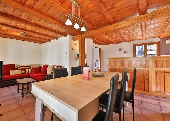 Le Du Tanet Sauna Terrasse En Alsace Chalet Soultzeren